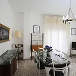 Dimora Del Commendatore Lägenhet *